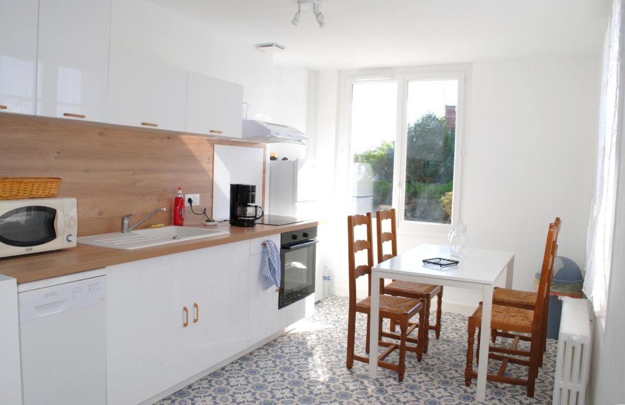 Maison 6 personnes - grand jardin arboré Villa Noyers-sur-Cher Esterno foto